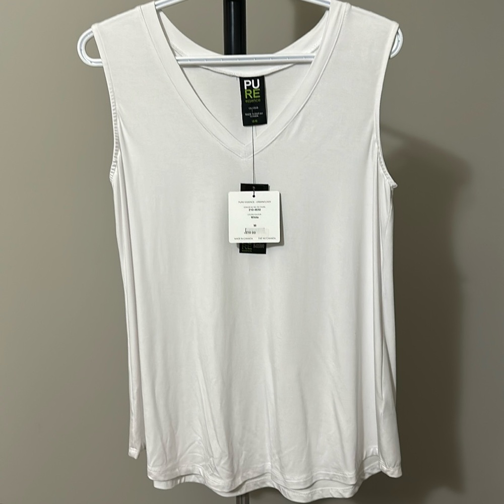 Sz M⭐️🇨🇦NWT Pure Essence White Reversible Sleeveless V Neck Bamboo Top PTP 18”